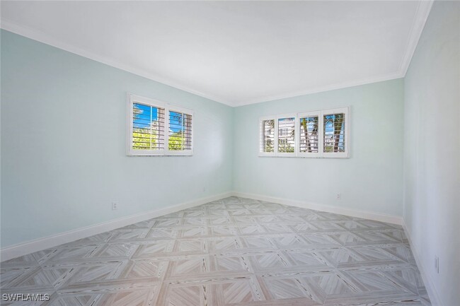 Building Photo - 212 Banyan Blvd