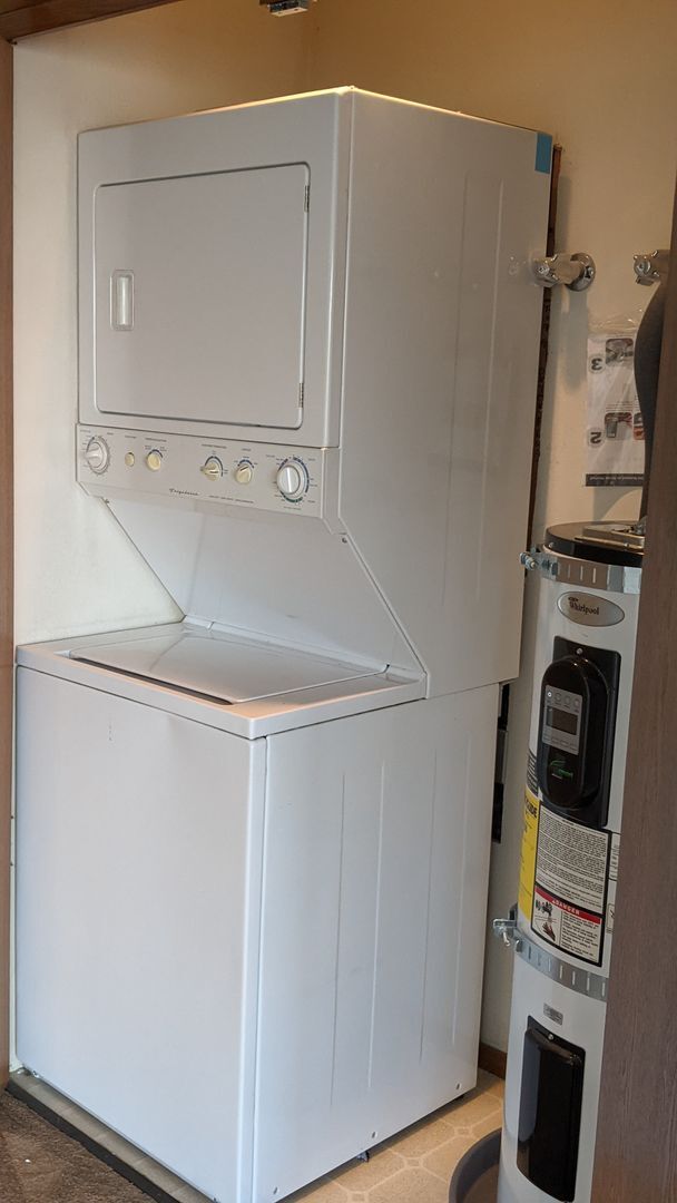 Building Photo - 180 Degree View of Bellingham Bay on South...