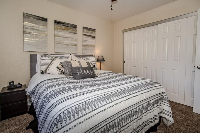 Building Photo - Four Bedroom 2 Bath home available for rent