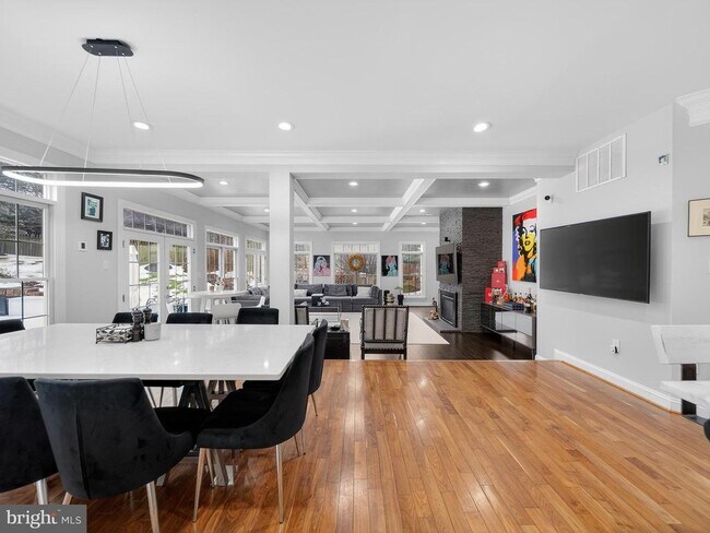 Building Photo - 11701 Winterset Terrace