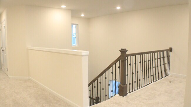 Building Photo - 2767 Lawlor Ln