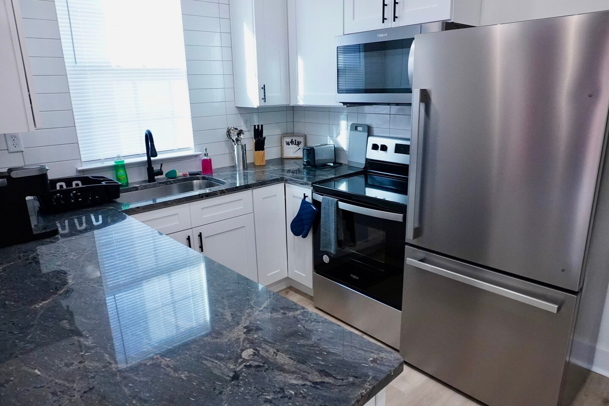 Building Photo - 1131 Garfield St