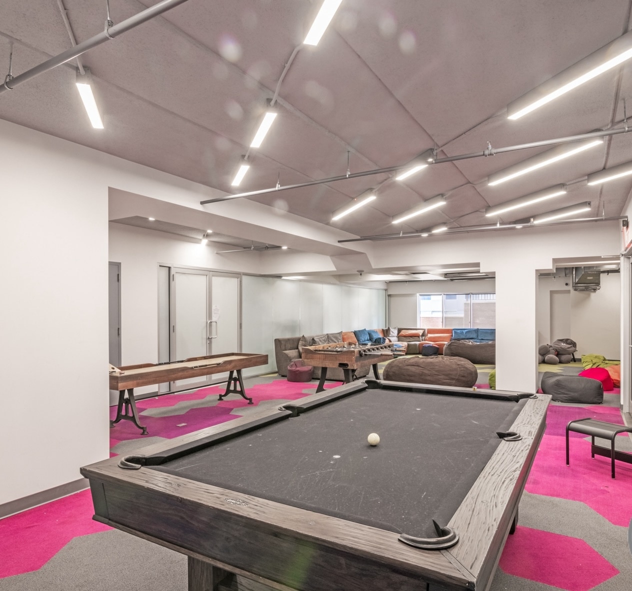 Building Photo - 2450 Arthur Ave