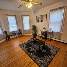 Building Photo - 141 Wendell St