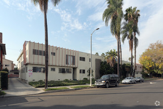 Primary Photo - Ross Manor