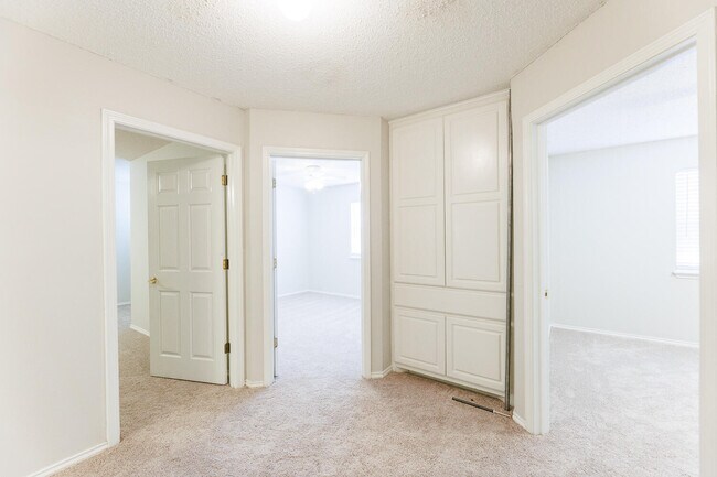 Building Photo - 3102 109th St