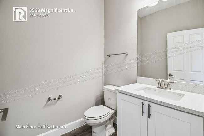 Building Photo - 8568 Magnificent Ln