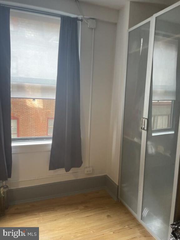 Building Photo - 1324 Locust St