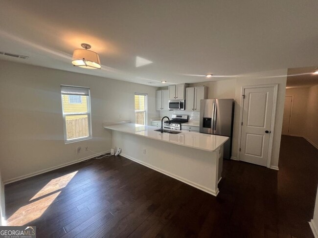 Building Photo - 1142 Coleman St SW