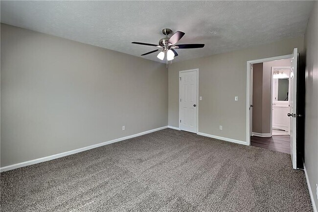 Building Photo - 1021 Orchard Mill Ln