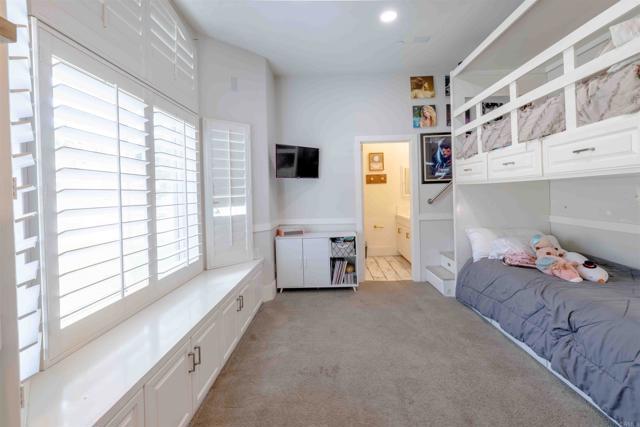 Building Photo - 15263 Presilla Dr