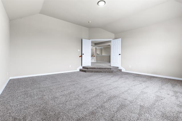 Building Photo - 2112 Country Brook Ln