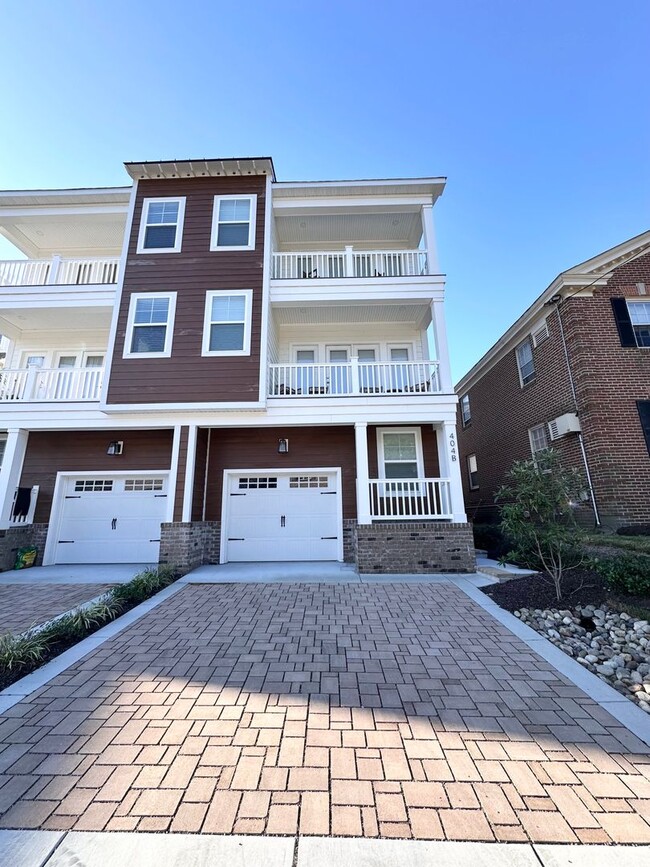 Primary Photo - 2024 Built | Fully Furnished Modern Oceanf...