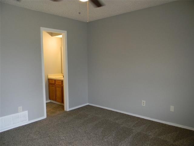 Building Photo - 2040 Minnie Dr