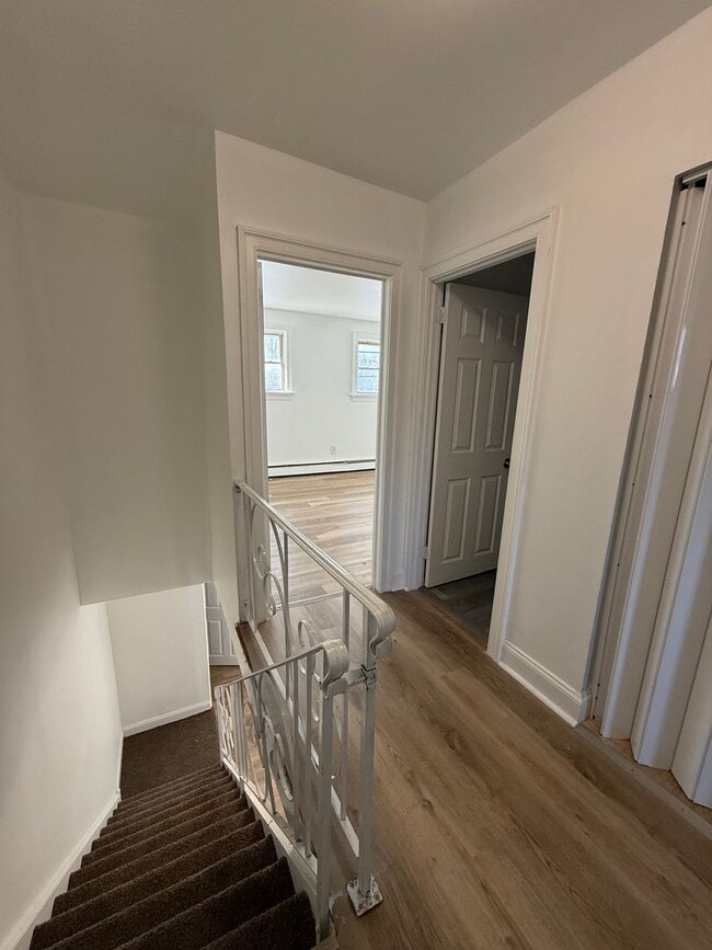 Building Photo - 1438 S 8th St