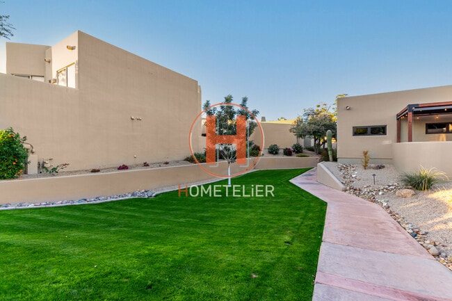 Building Photo - 6711 E Camelback-23