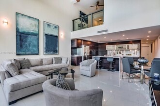 Building Photo - 6000 Collins Ave