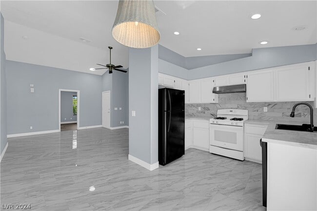 Building Photo - 7721 Rockfield Dr