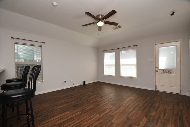 Building Photo - 21134 Normand Meadows Ln