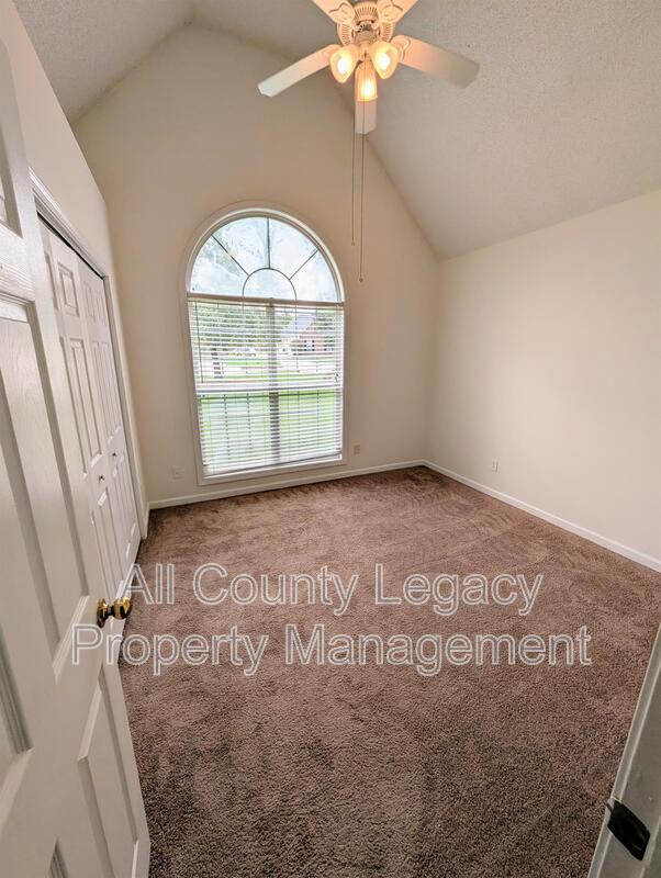 Building Photo - 1491 Elena Dr