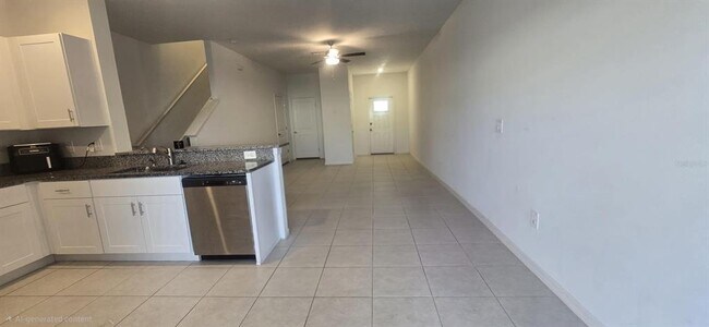 Building Photo - 255 Tulip Banded Wy