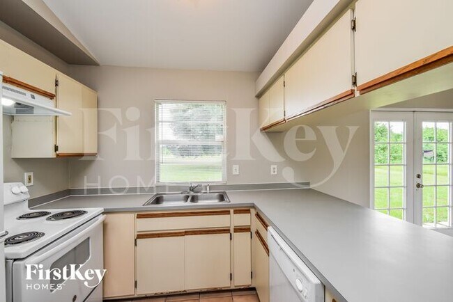 Building Photo - 2506 18th St SW