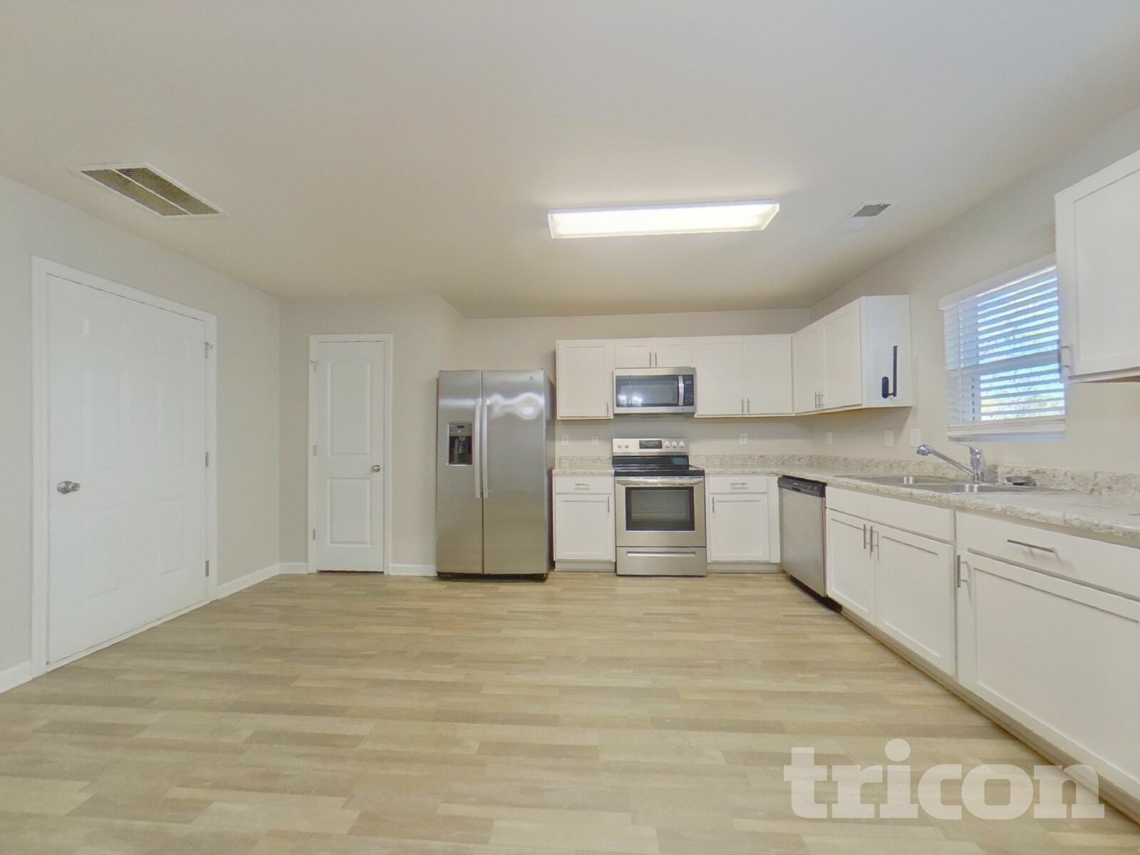 Building Photo - 341 Freeman Cir