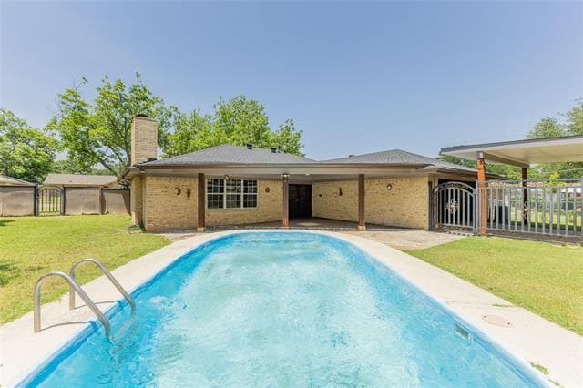 Building Photo - 2418 Ingleside Dr