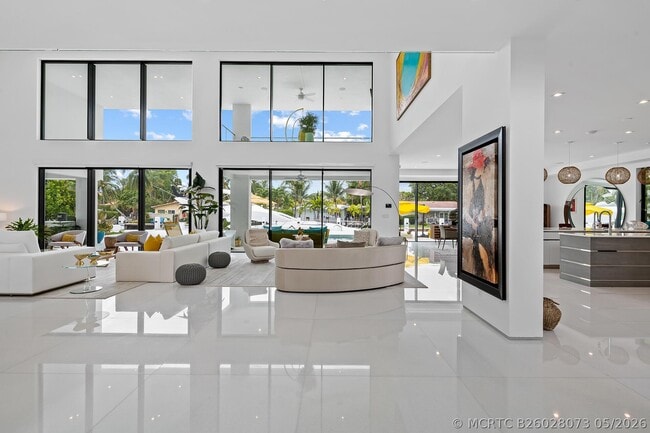 Building Photo - 401 Lido Dr