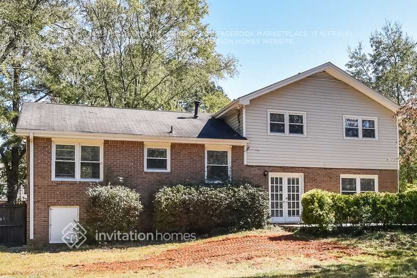 Building Photo - 981 Flagg Way NW