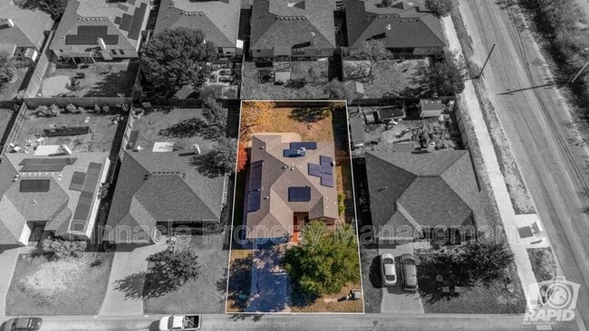 Building Photo - 1204 June