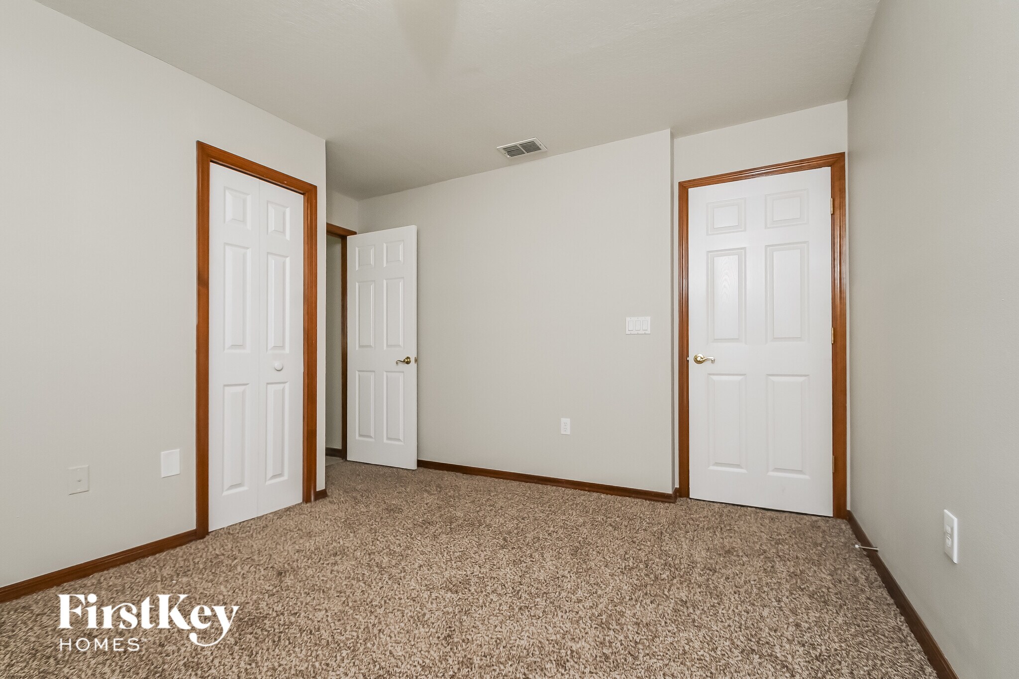 Building Photo - 5349 Montserrat Dr