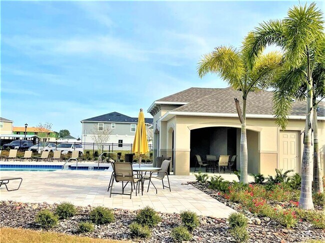 Building Photo - 1179 Papaya Cir.