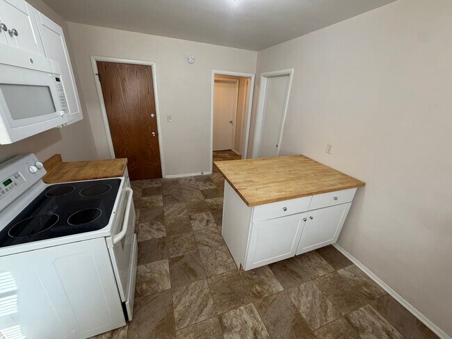 Building Photo - 1209 North