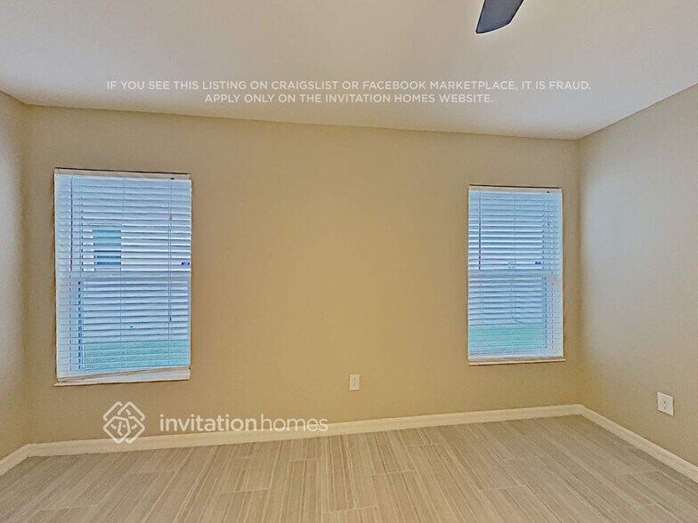 Building Photo - 10732 Southern Forest Dr