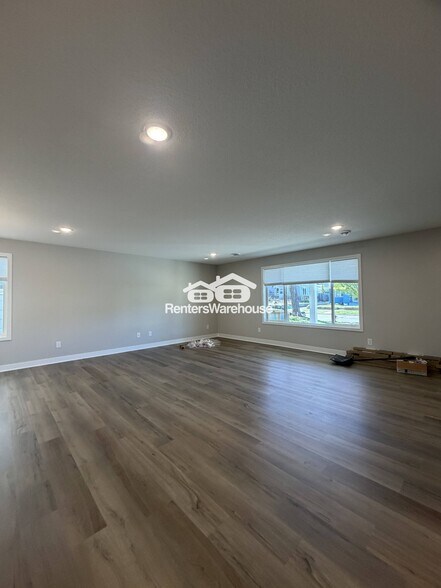 Building Photo - 1515 Carroll Ave