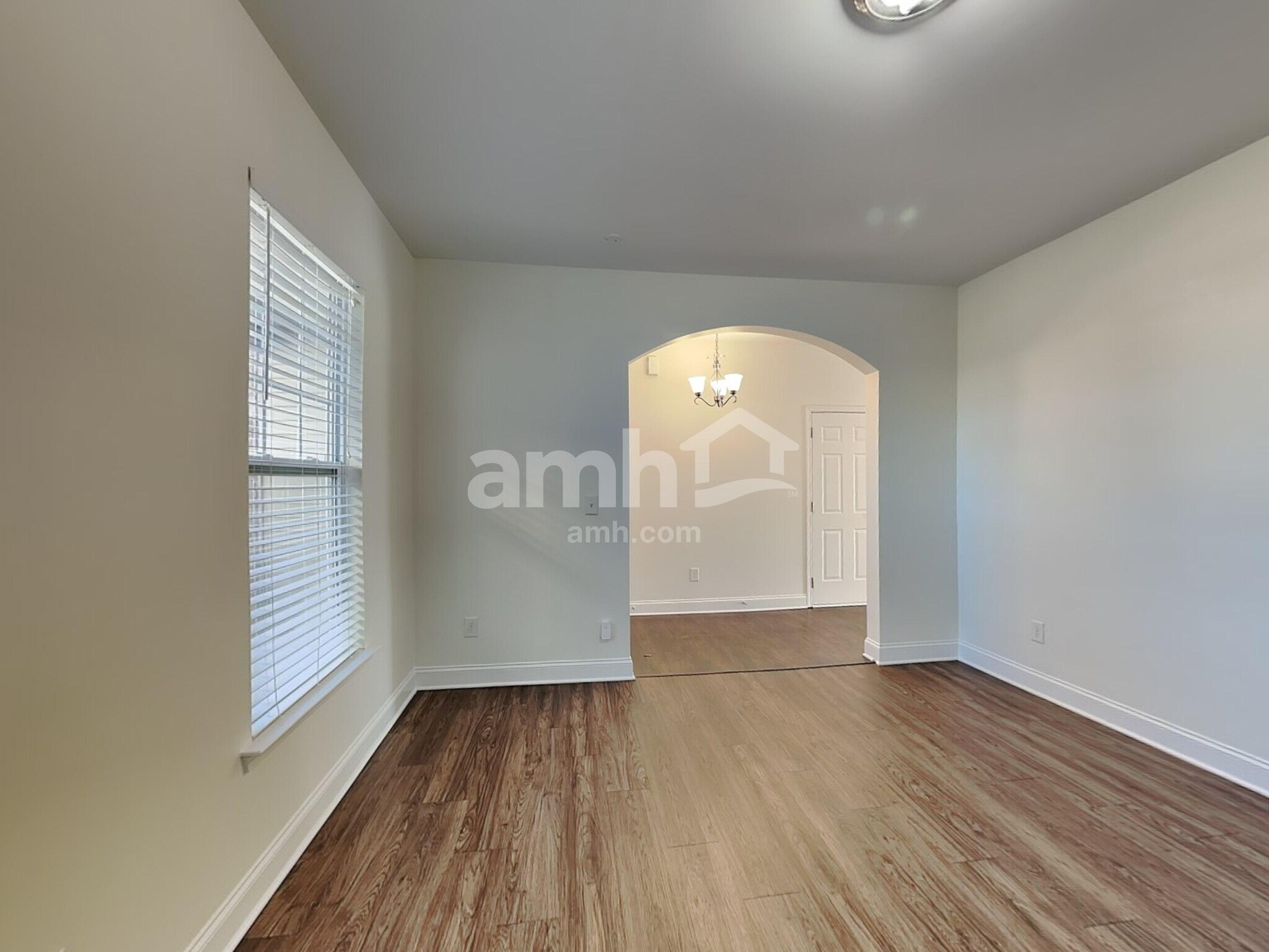 Building Photo - 1018 Forest Way Ct