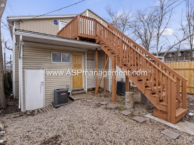 Building Photo - 567 S 800 E