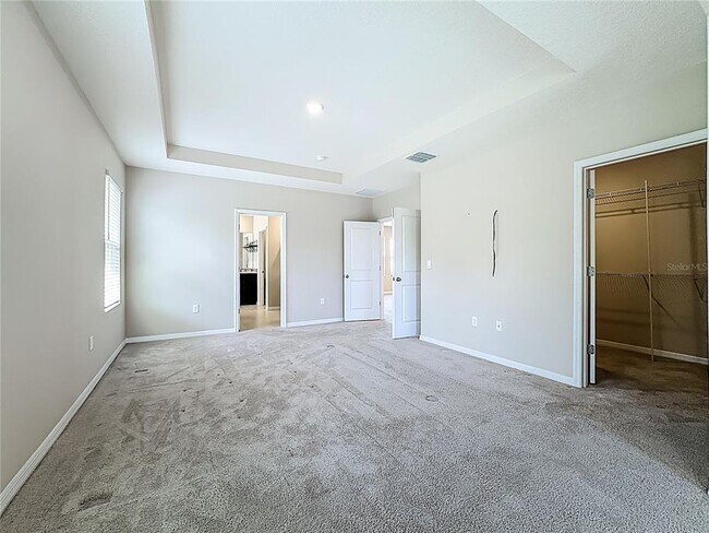 Building Photo - 13071 Brookside Moss Dr