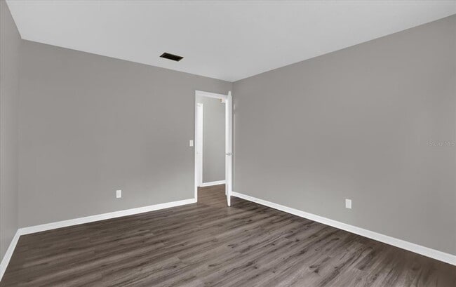Building Photo - 3966 Lake Mira Dr