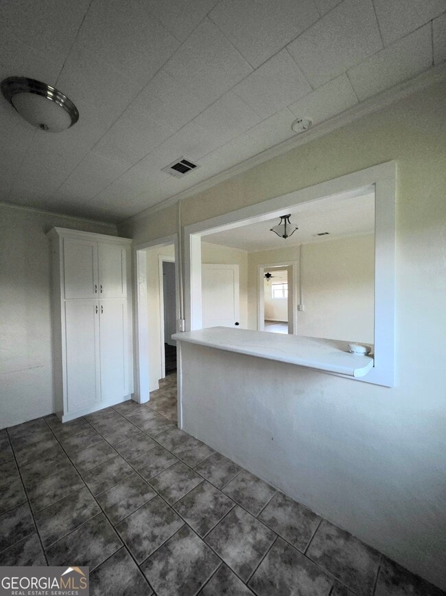 Building Photo - 451 Mosley Rd