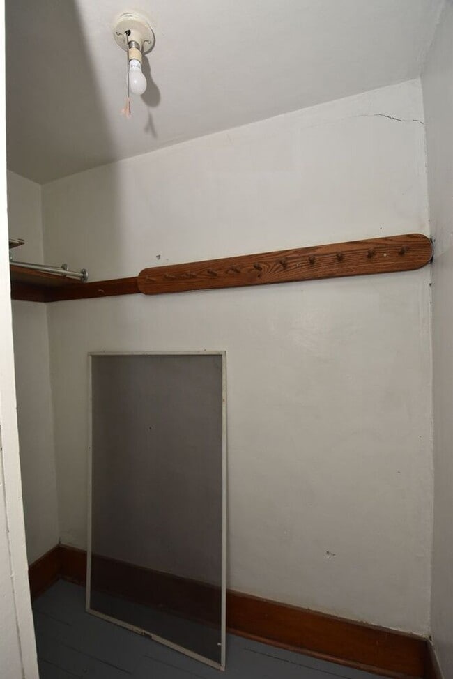 Building Photo - River Park Charming 3 bedroom Single Famil...