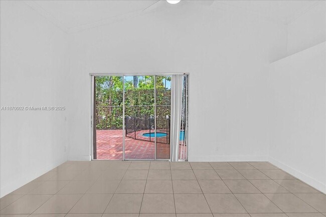 Building Photo - 5650 NW 40th Terrace