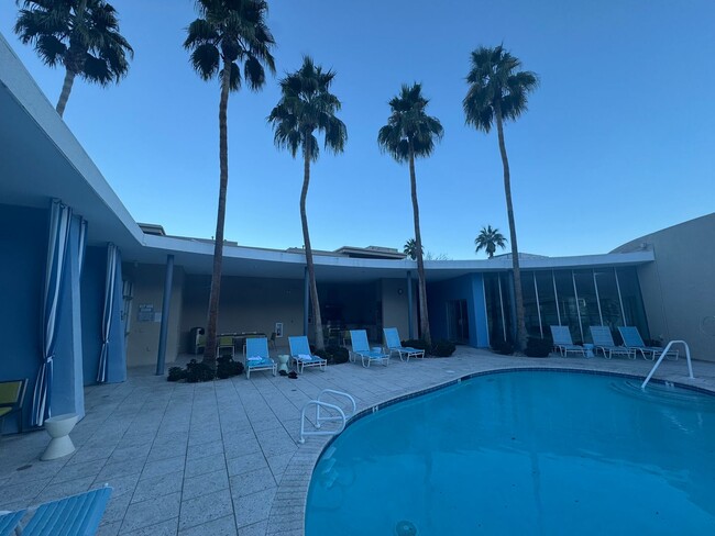 Primary Photo - Chic Palm Springs Condo at the Iconic Bilt...