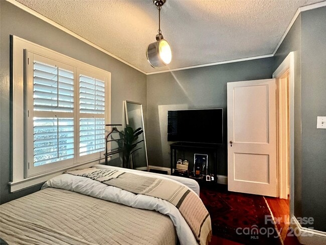 Building Photo - 3108 Barnhill Dr