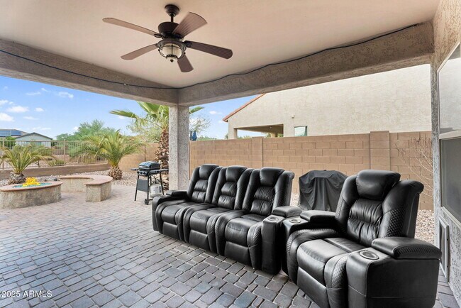 Building Photo - 6550 W Desert Blossom Way