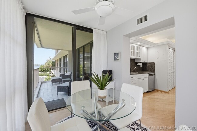 Building Photo - 3200 S Ocean Blvd