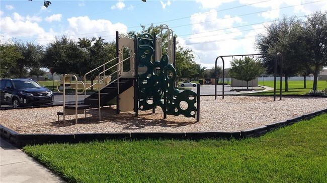 Building Photo - 14731 Driftwater Dr