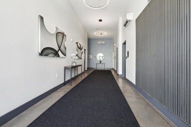 Building Photo - APEX Orange Crossing