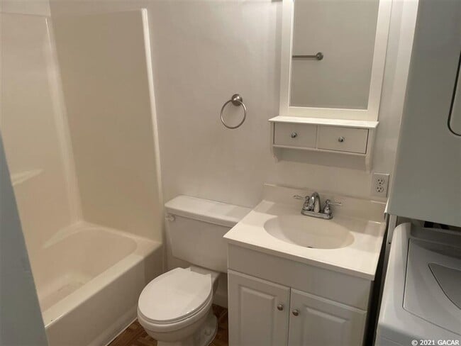 Building Photo - Great Condo In Tumblin Creek